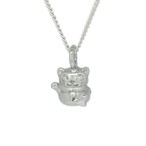 Maneki-neko Charm